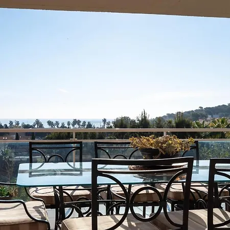 Apartamento At200 Arrabassada